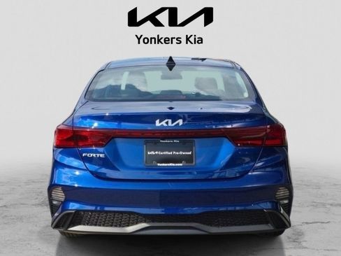 Certified 2023 Kia Forte LXS w/ LXS Technology Package FWD image 7