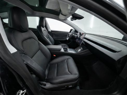 Used 2024 Tesla Model 3 Standard Range RWD image 22
