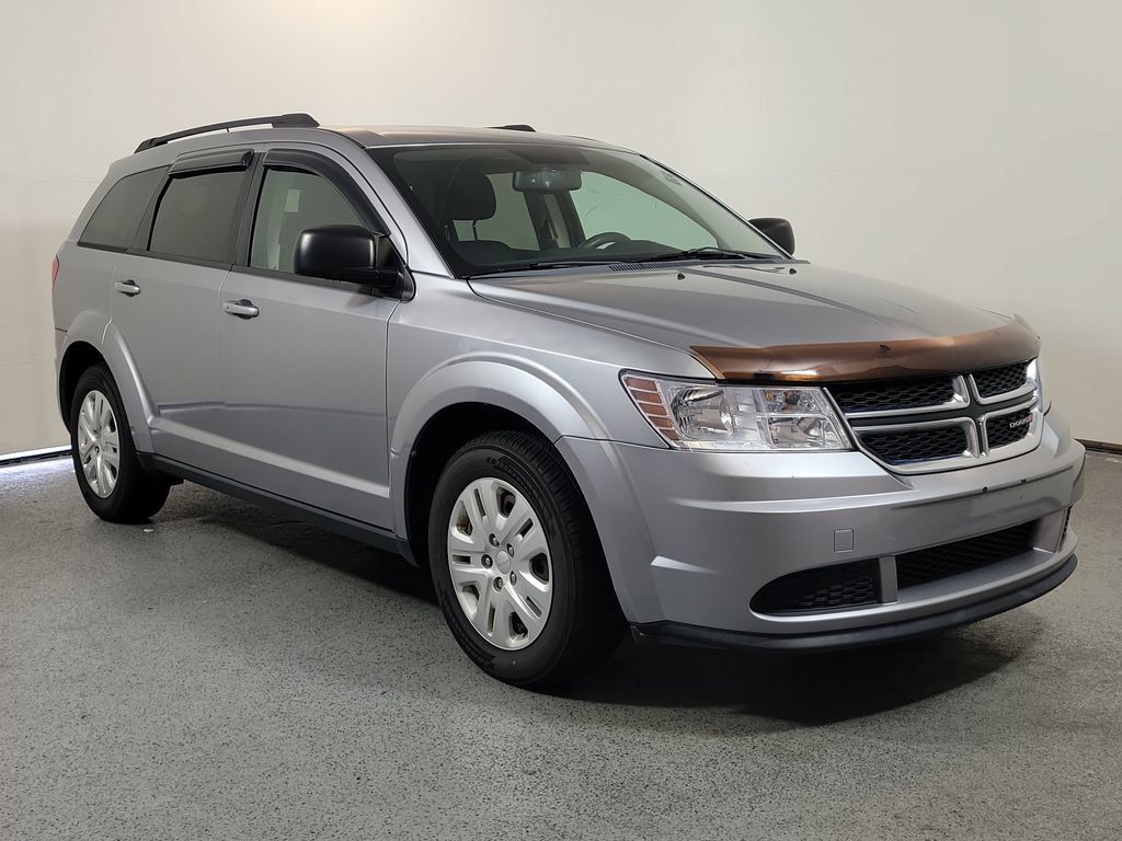 Used 2016 Dodge Journey SE w/ Flexible Seating Group FWD image 1