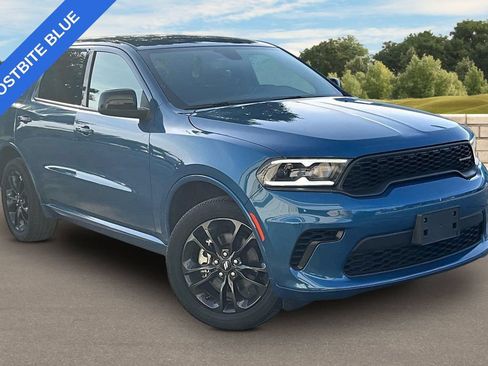 Used 2025 Dodge Durango GT AWD/4WD image 2