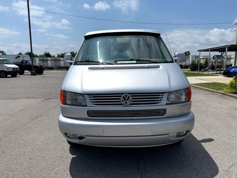 Used 2003 Volkswagen Eurovan MV image 4