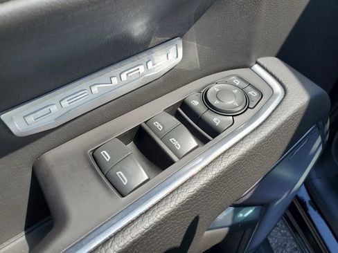 Used 2022 GMC Sierra 1500 Denali w/ Technology Package image 15