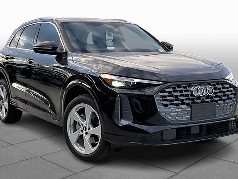 New 2025 Audi Q5 Premium Plus image 2