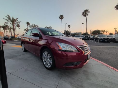 Used 2013 Nissan Sentra SL w/ Navigation Pkg FWD image 32