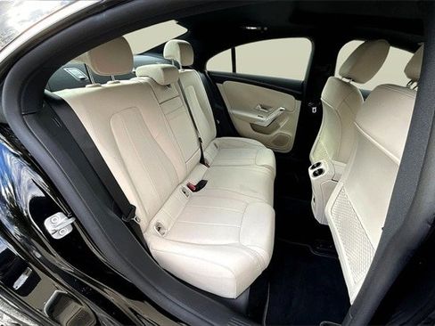 Certified 2023 Mercedes-Benz CLA 250 4MATIC image 28