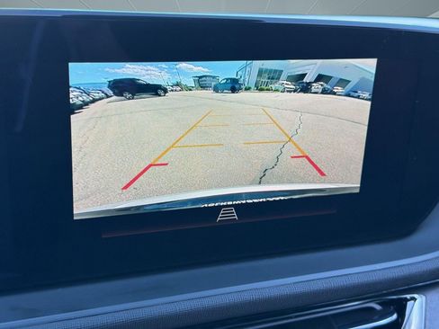 Used 2024 Buick Envista Sport Touring w/ Convenience I Package FWD image 23