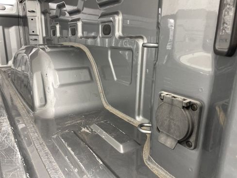 Used 2024 Chevrolet Silverado 1500 LT Trail Boss image 17