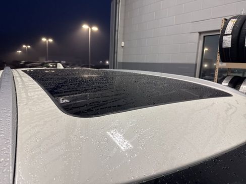 Used 2023 Nissan Rogue Platinum image 8