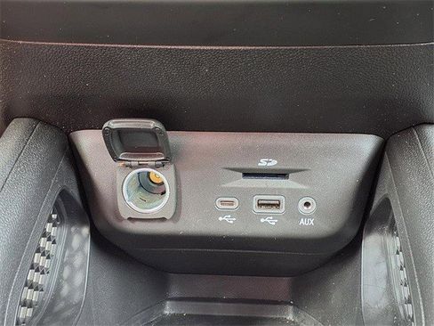 Certified 2021 Chevrolet TrailBlazer ACTIV w/ Technology Package image 6