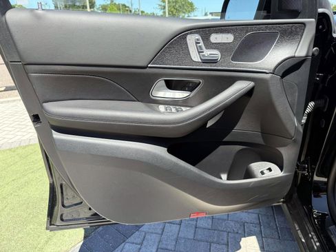 Certified 2025 Mercedes-Benz GLE 350 4MATIC image 17