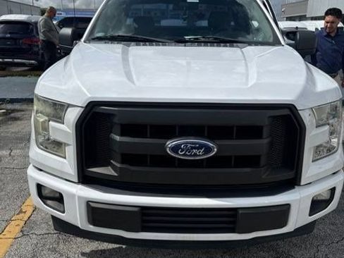 Used 2017 Ford F150 XL w/ Equipment Group 101A Mid RWD image 1