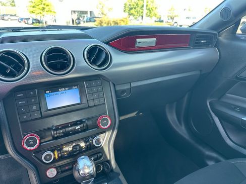 Used 2022 Ford Mustang GT RWD image 19