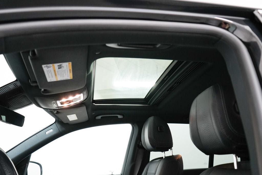 Used 2021 Mercedes-Benz GLE 350 4MATIC image 11
