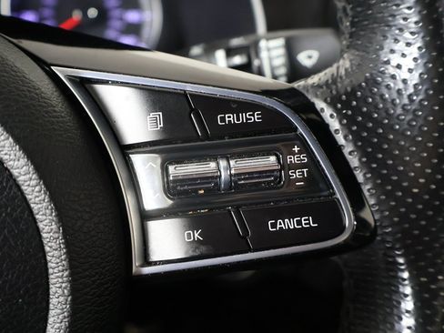 Used 2021 Kia Forte GT-Line image 38