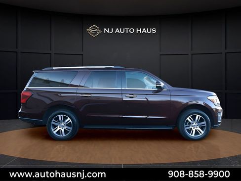 Used 2024 Ford Expedition Max Limited image 9
