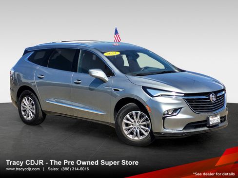 Used 2024 Buick Enclave Premium image 1