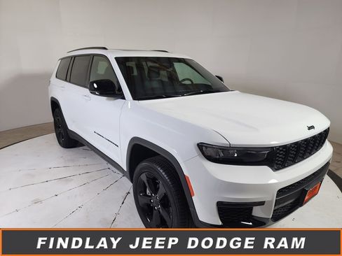 Certified 2025 Jeep Grand Cherokee L Limited w/ Black Appearance Package AWD/4WD image 1