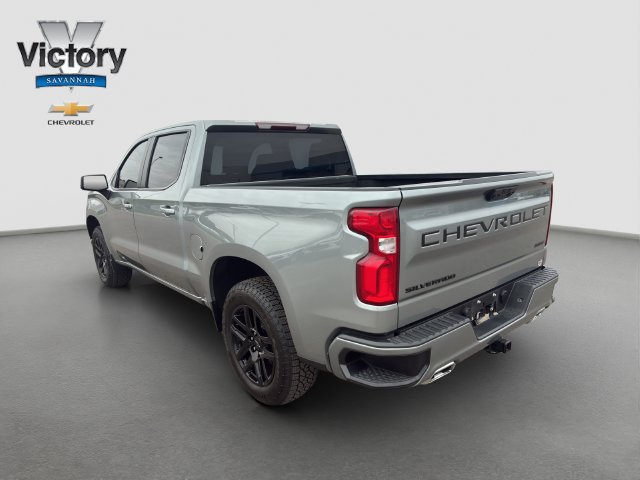 Used 2023 Chevrolet Silverado 1500 RST AWD/4WD image 5