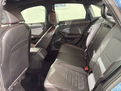 Used 2025 Volkswagen Jetta GLI Autobahn image 13