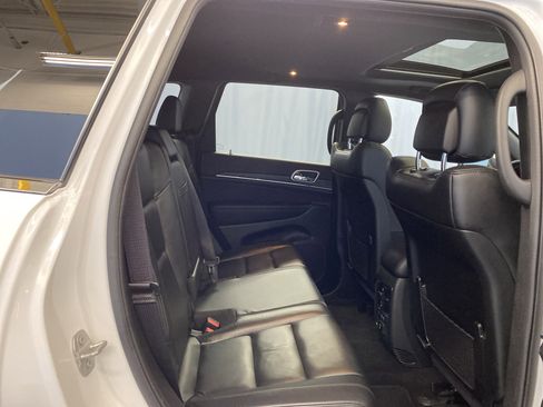 Certified 2022 Jeep Grand Cherokee Limited image 42