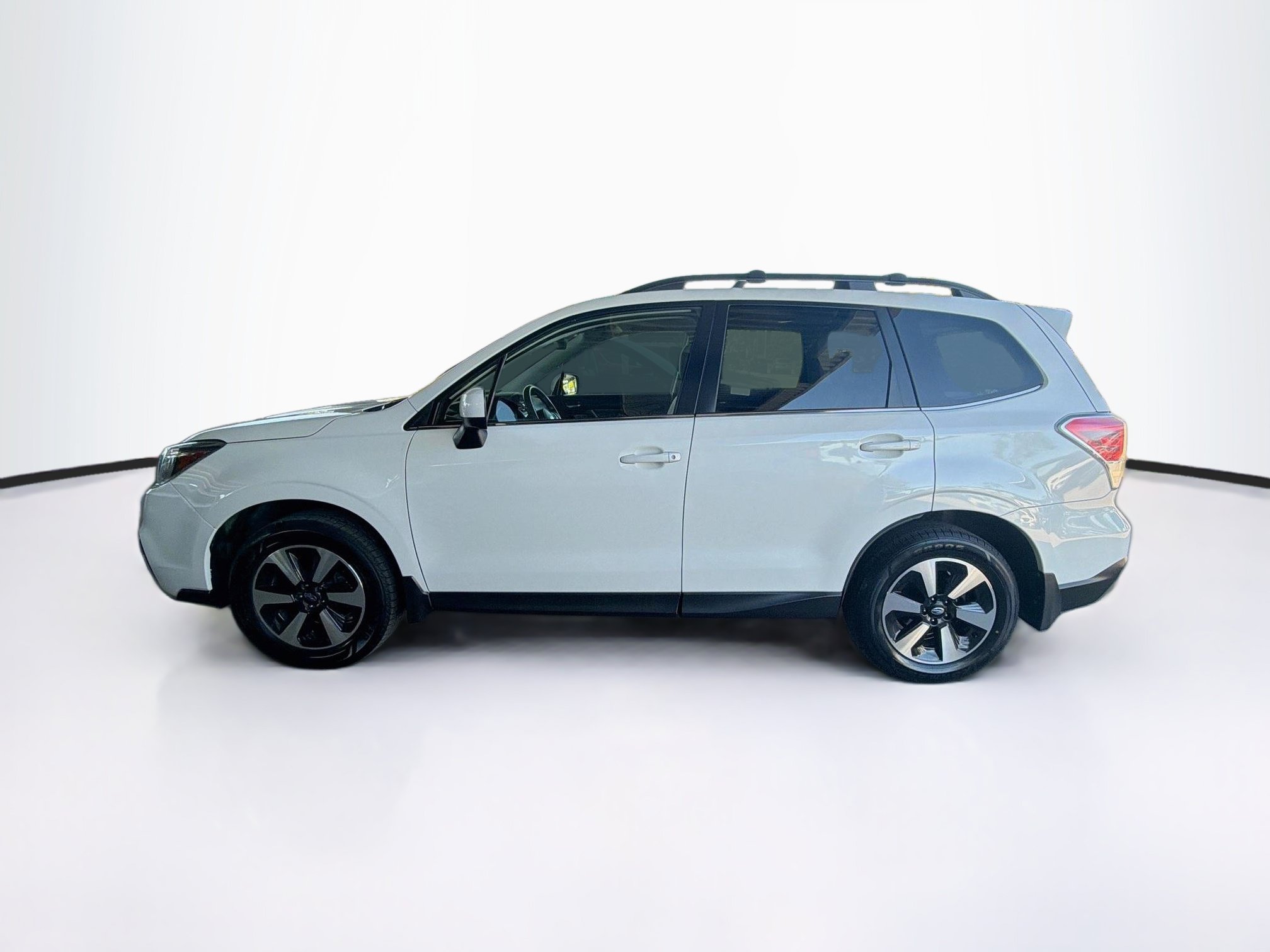 Used 2018 Subaru Forester 2.5i Limited AWD/4WD image 4