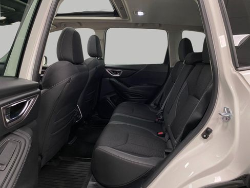 Used 2023 Subaru Forester Premium AWD/4WD image 30