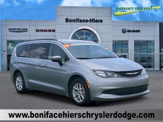 Used 2021 Chrysler Voyager Lxi image 1
