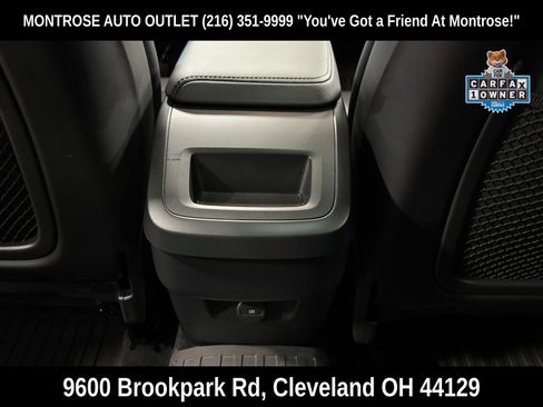Used 2024 Volvo XC60 B5 Core AWD/4WD image 36