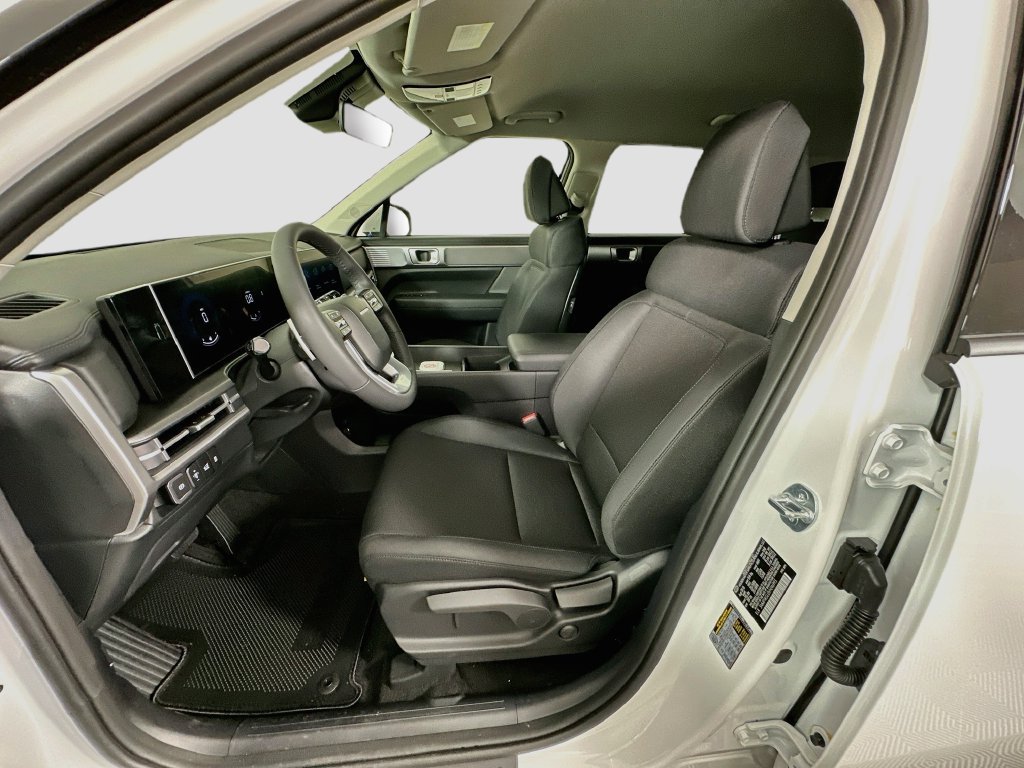 New 2027 Hyundai Santa Fe SE FWD image 15