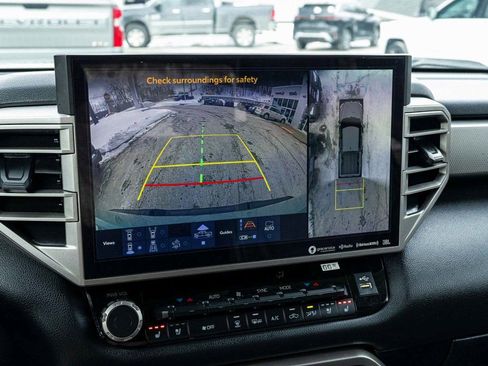 Used 2024 Toyota Tundra Limited image 19