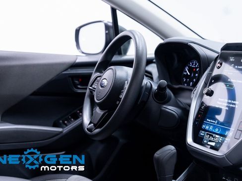 Used 2024 Subaru Crosstrek 2.0i Premium image 42