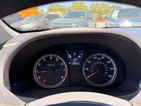 Used 2013 Hyundai Accent GLS FWD image 25