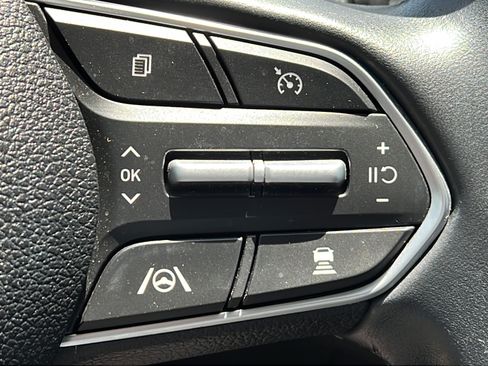 Certified 2021 Hyundai Santa Fe SEL Premium AWD/4WD image 26