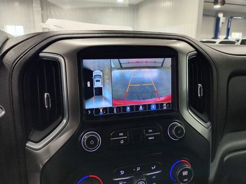 Used 2021 Chevrolet Silverado 1500 LTZ w/ LTZ Premium Package AWD/4WD image 14