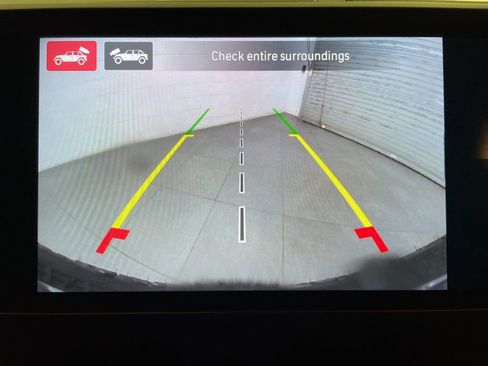 Certified 2024 Jeep Wrangler Sahara w/ Technology Group image 17