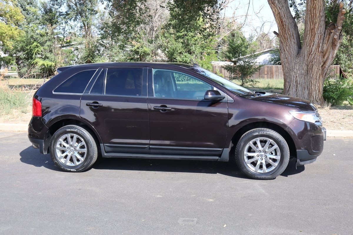 Used 2013 Ford Edge SEL FWD image 3