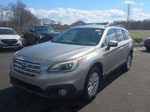 Used 2015 Subaru Outback 2.5i Premium image 1