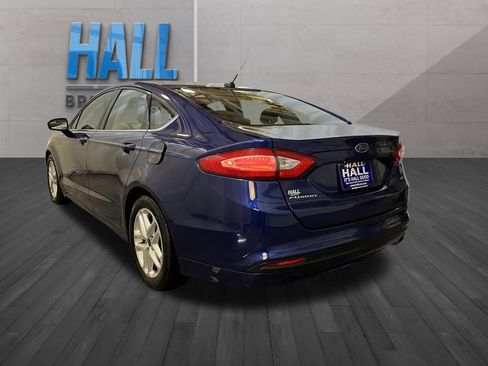 Used 2013 Ford Fusion SE FWD image 3