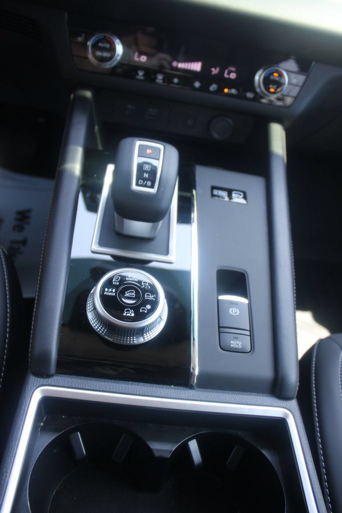 Used 2026 Nissan Rogue SL AWD/4WD image 47