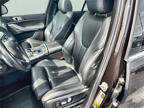 Used 2022 BMW X5 xDrive40i w/ Premium Package image 15