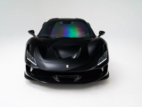 Used 2023 Ferrari F8 Tributo image 8
