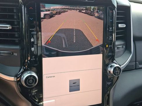 New 2026 RAM 3500 Big Horn AWD/4WD image 15