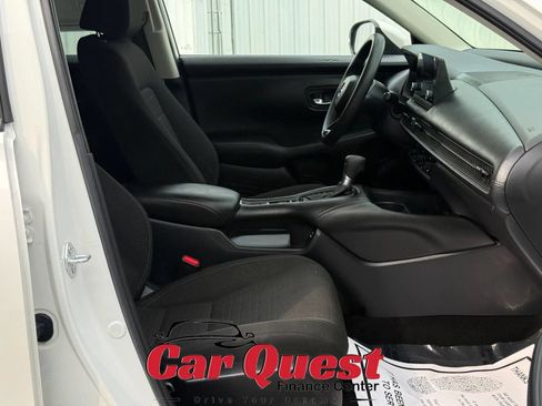 Used 2024 Honda HR-V LX image 16