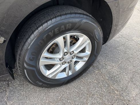 Used 2019 Buick Enclave Premium image 10