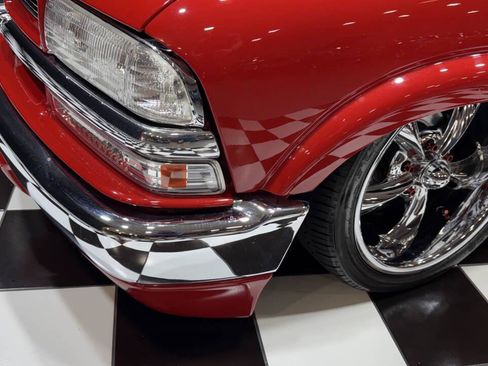 Used 2001 Chevrolet S10 Pickup LS w/ Preferred Equipment Group image 60