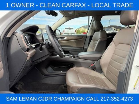Used 2024 Volkswagen Atlas SEL image 11