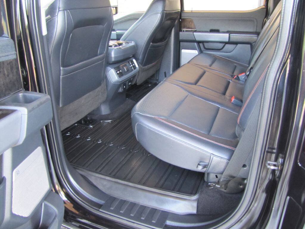 Used 2022 Ford F150 Lariat AWD/4WD image 17