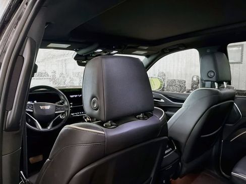 Used 2021 Cadillac Escalade Sport AWD/4WD image 9