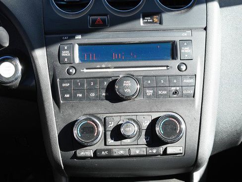 Used 2011 Nissan Altima 2.5 SL w/ 2.5SL Pkg image 21