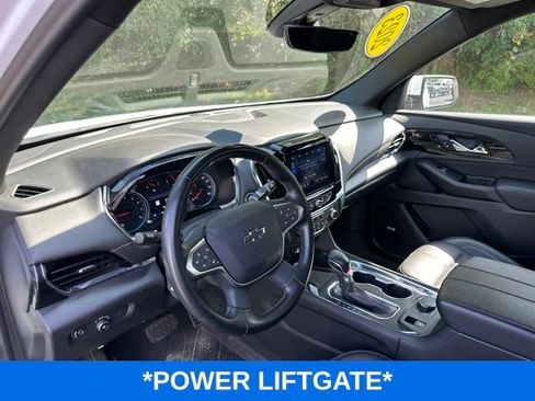 Used 2023 Chevrolet Traverse RS w/ LPO, Floor Liner Package AWD/4WD image 6
